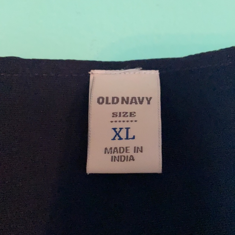 Old navy-dress with sheer sleeves - Picture 9 of 10